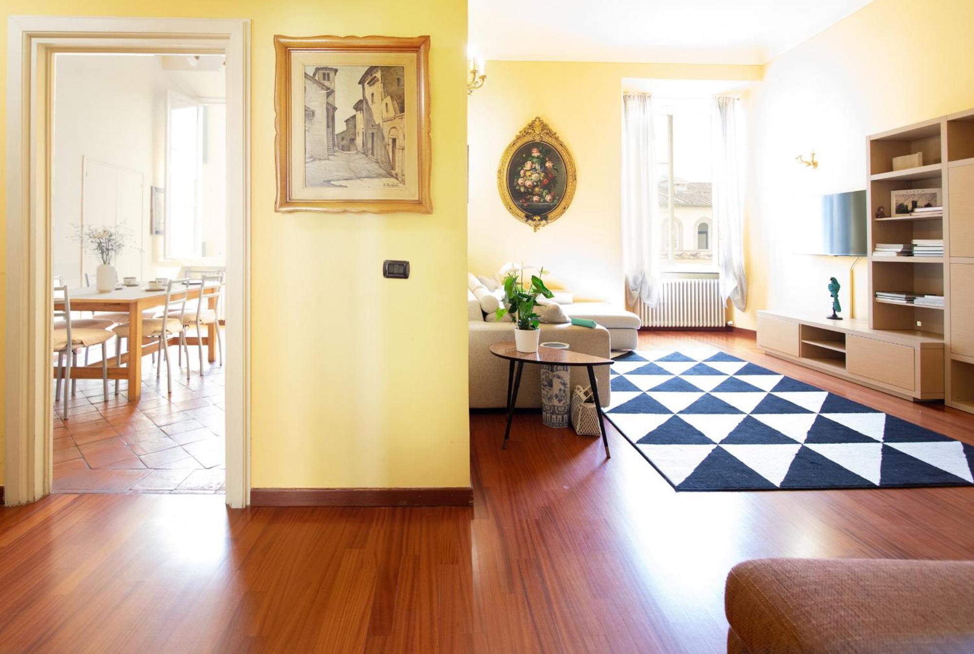 Apartment Residenza Cattedrale In Center Town Lucca